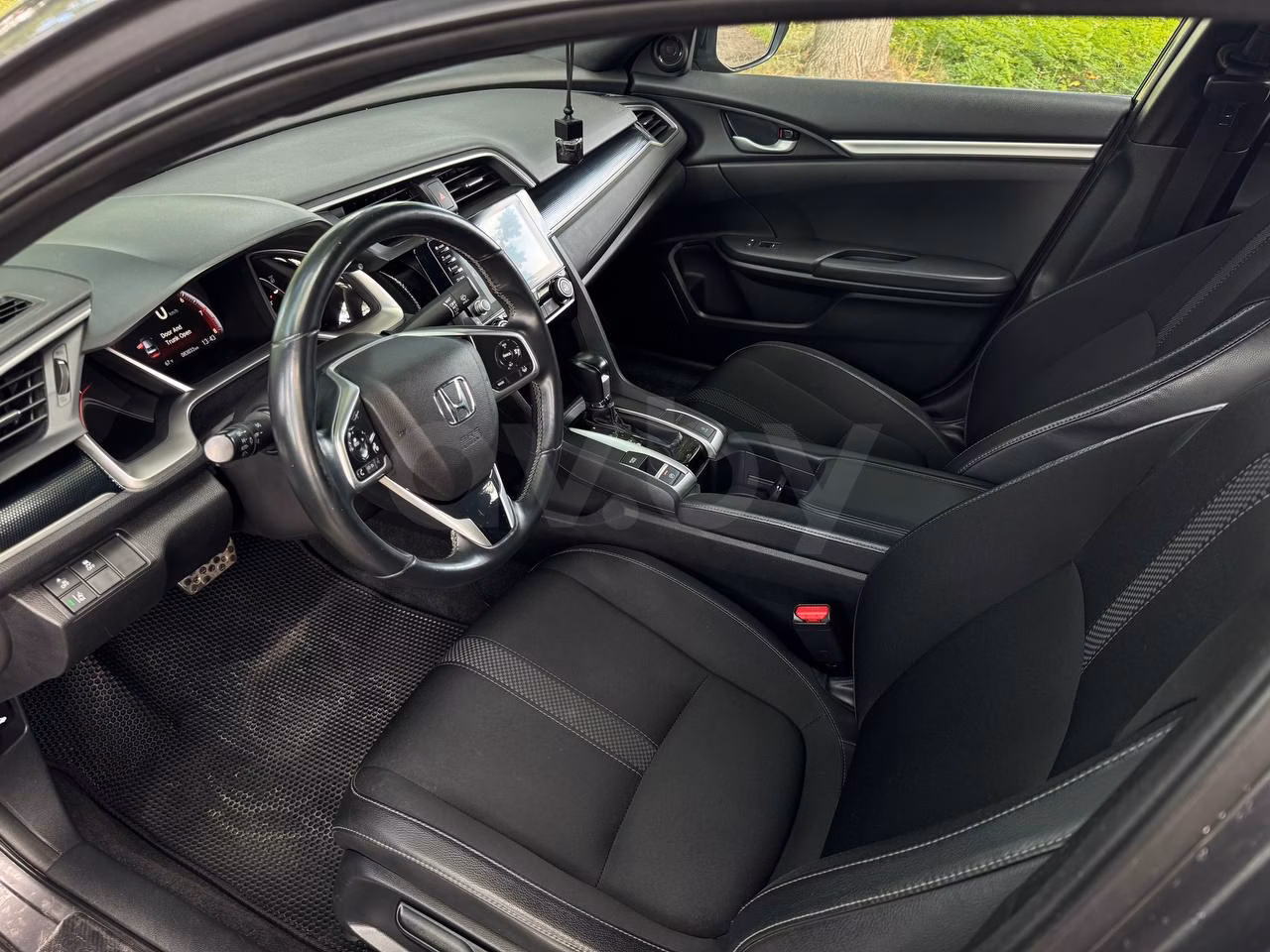 Honda Civic фото 14