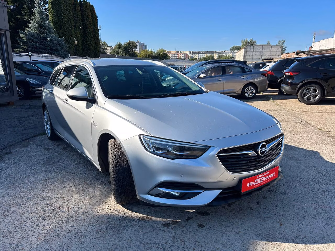 Opel Insignia фото 3