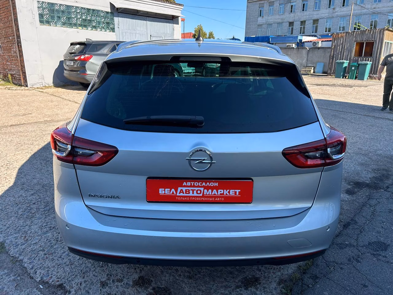Opel Insignia фото 6