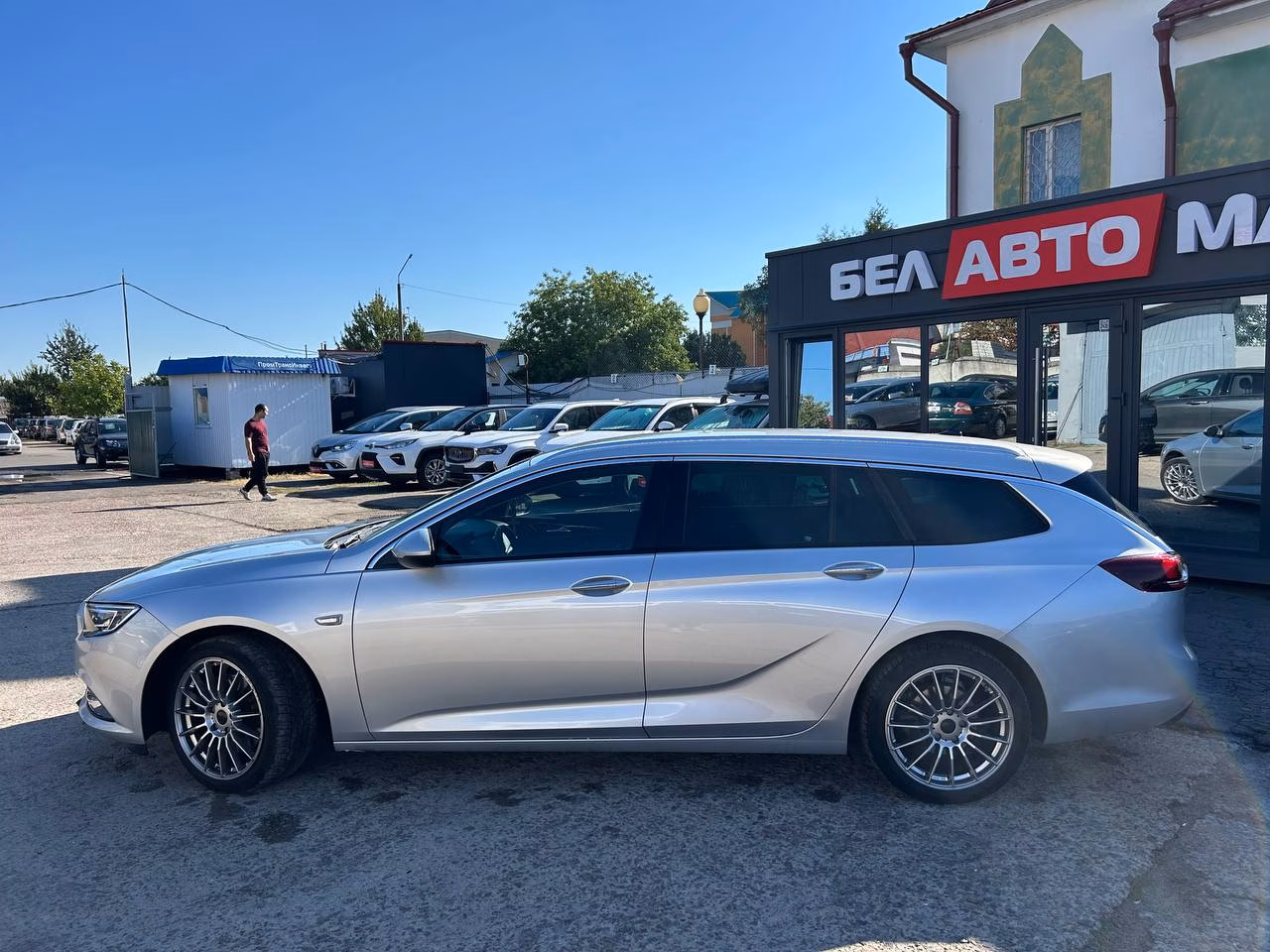 Opel Insignia фото 9