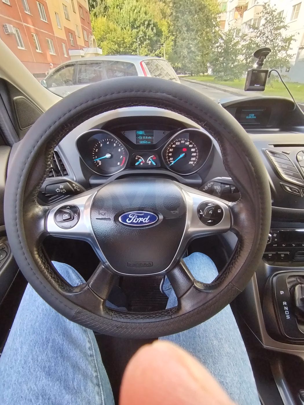 Ford Kuga фото 12
