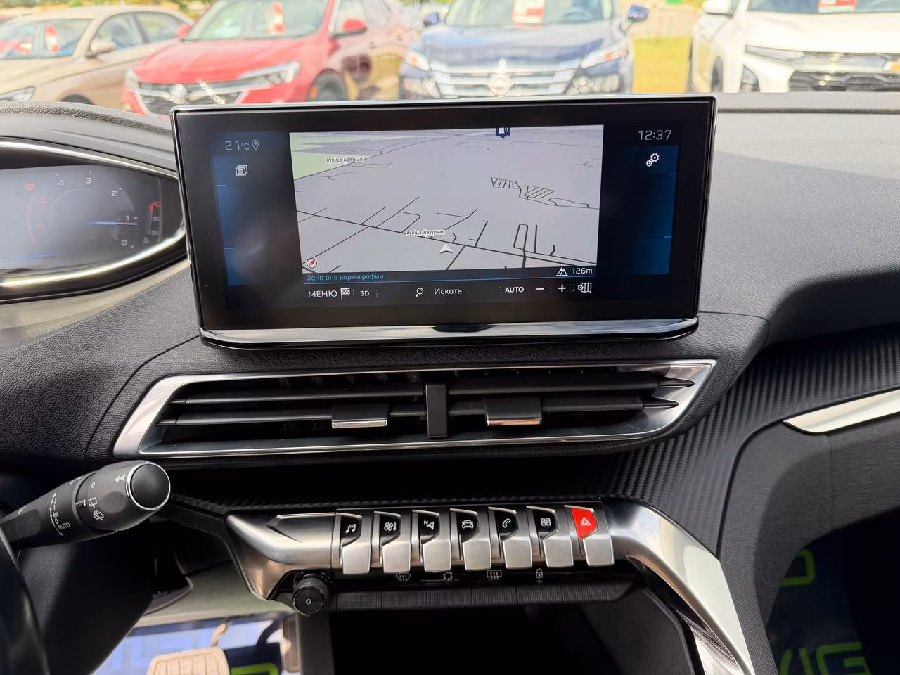 Peugeot 5008 фото 12