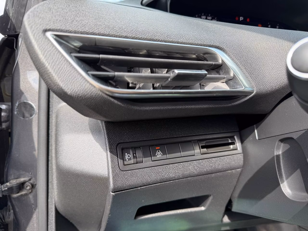 Peugeot 5008 фото 14