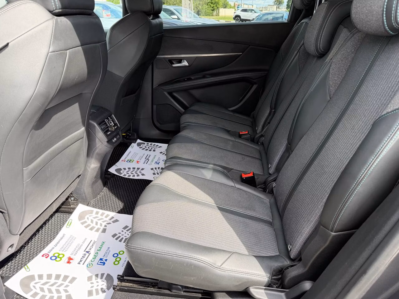 Peugeot 5008 фото 17