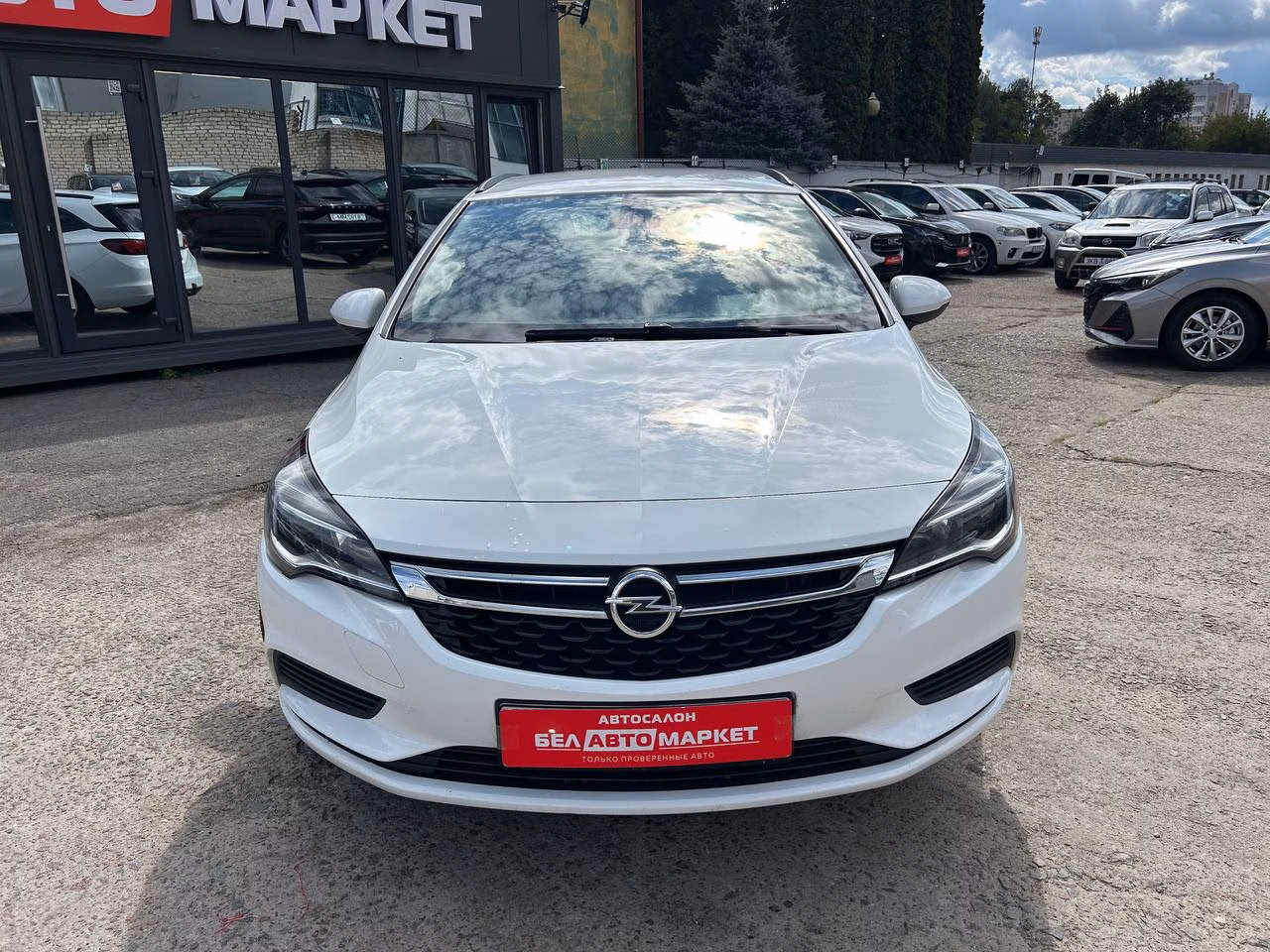 Opel Astra фото 2