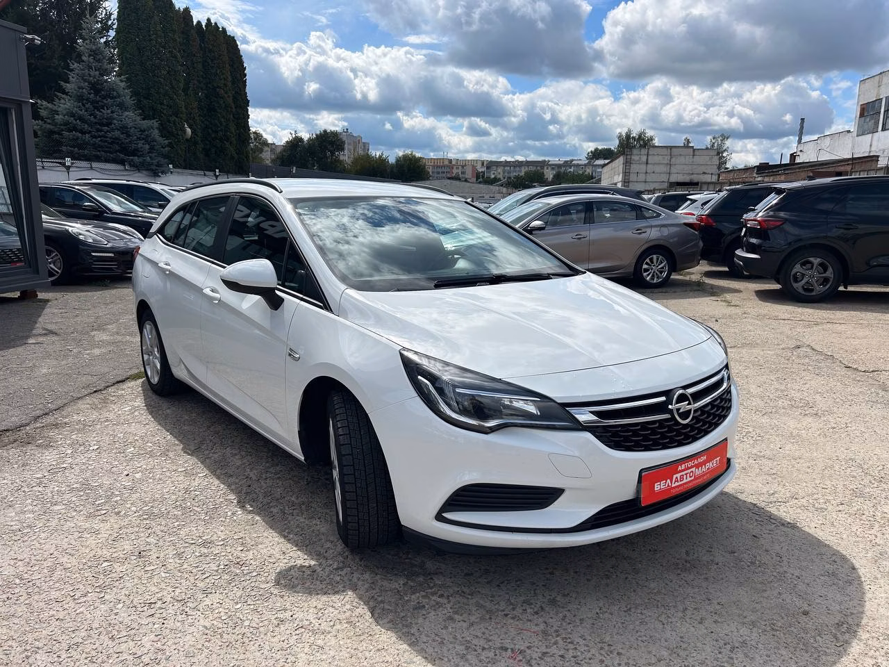 Opel Astra фото 3