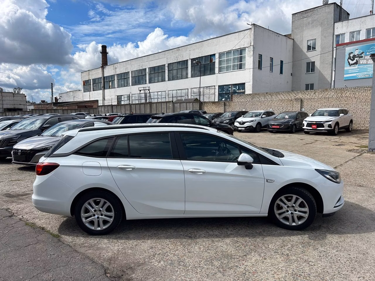 Opel Astra фото 4