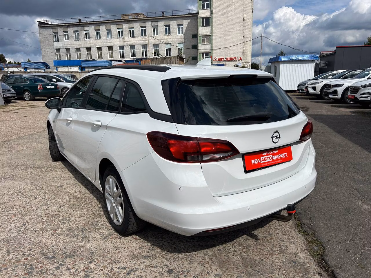 Opel Astra фото 7