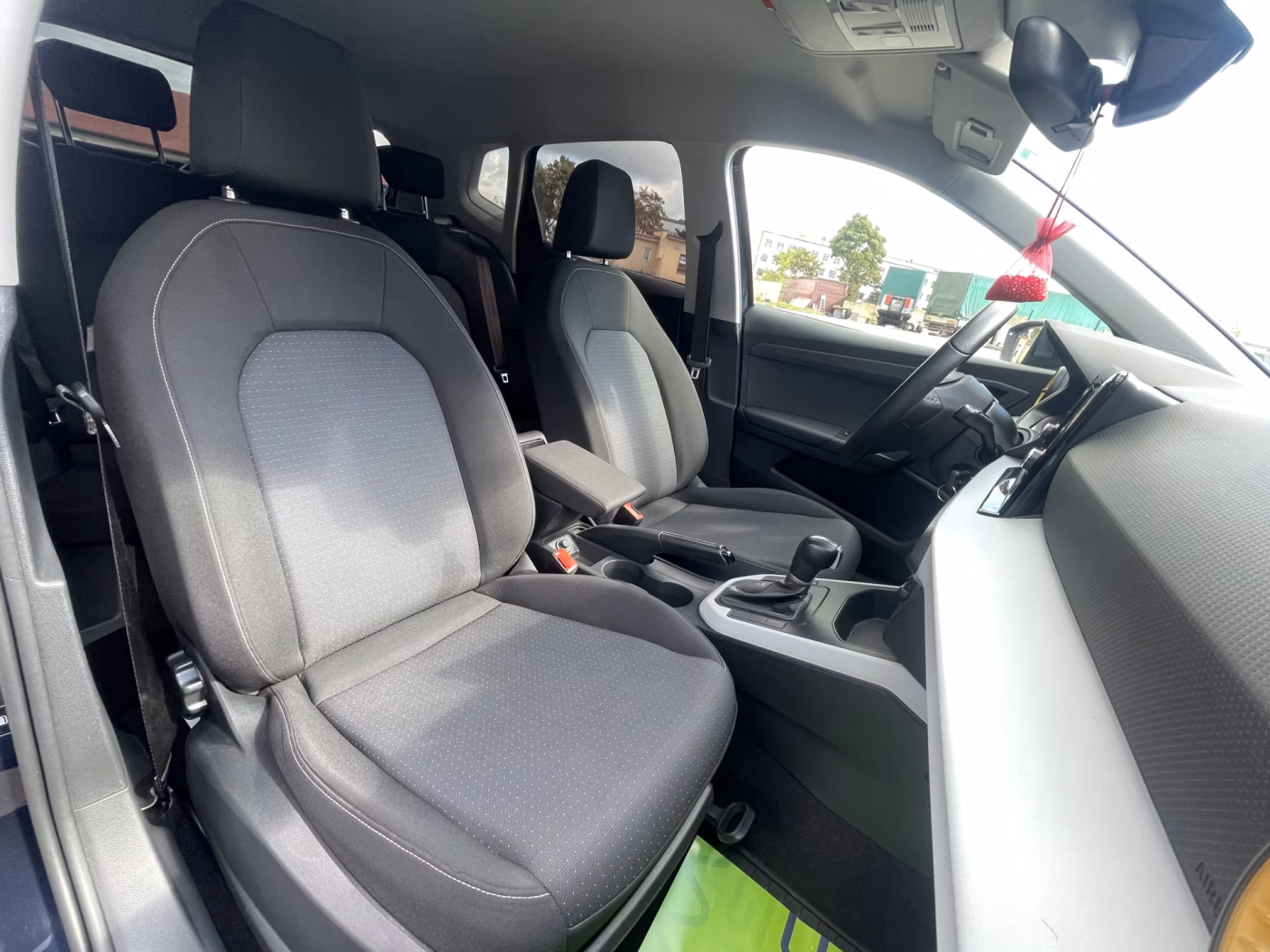 SEAT Arona фото 13