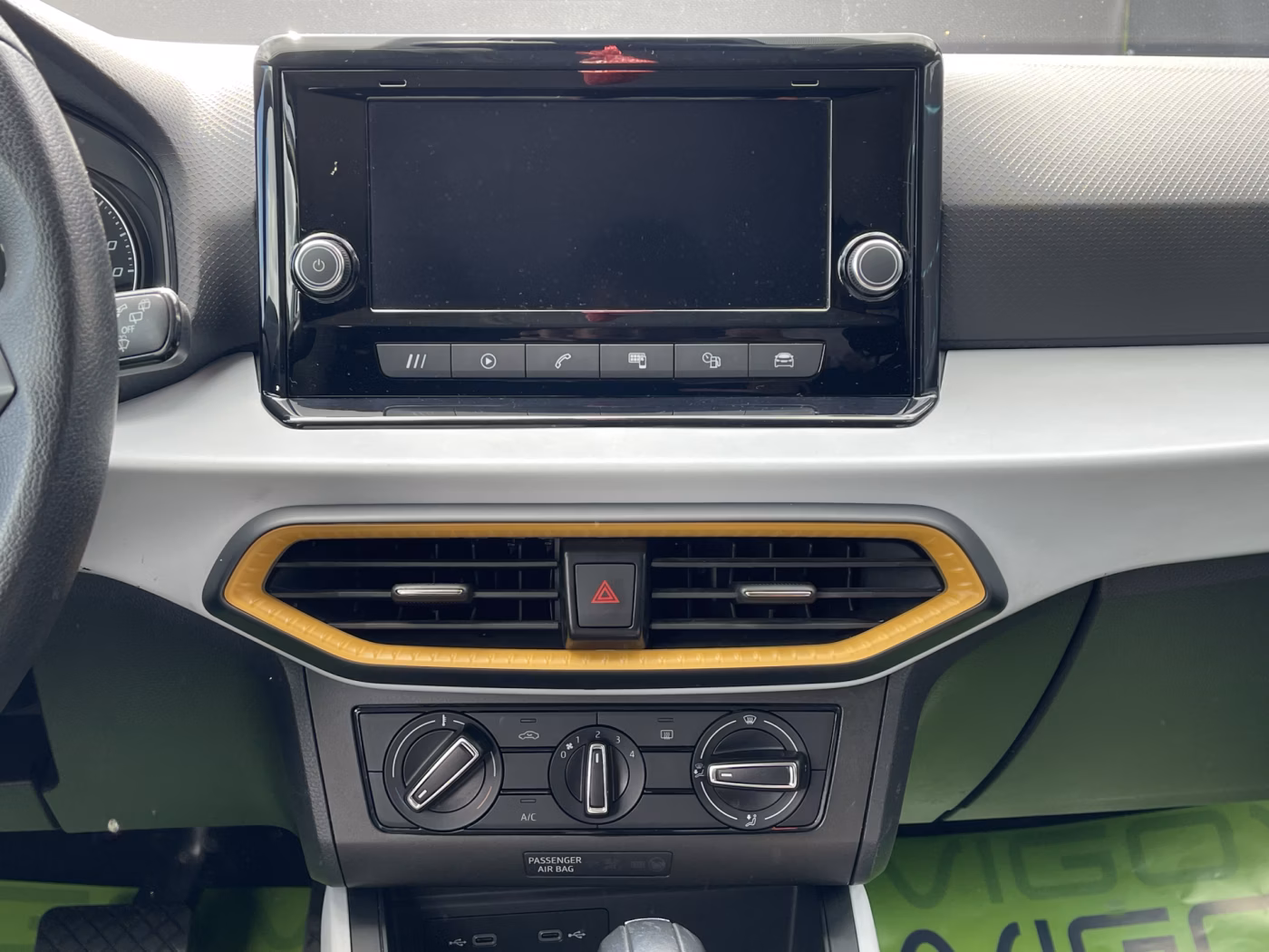 SEAT Arona фото 16