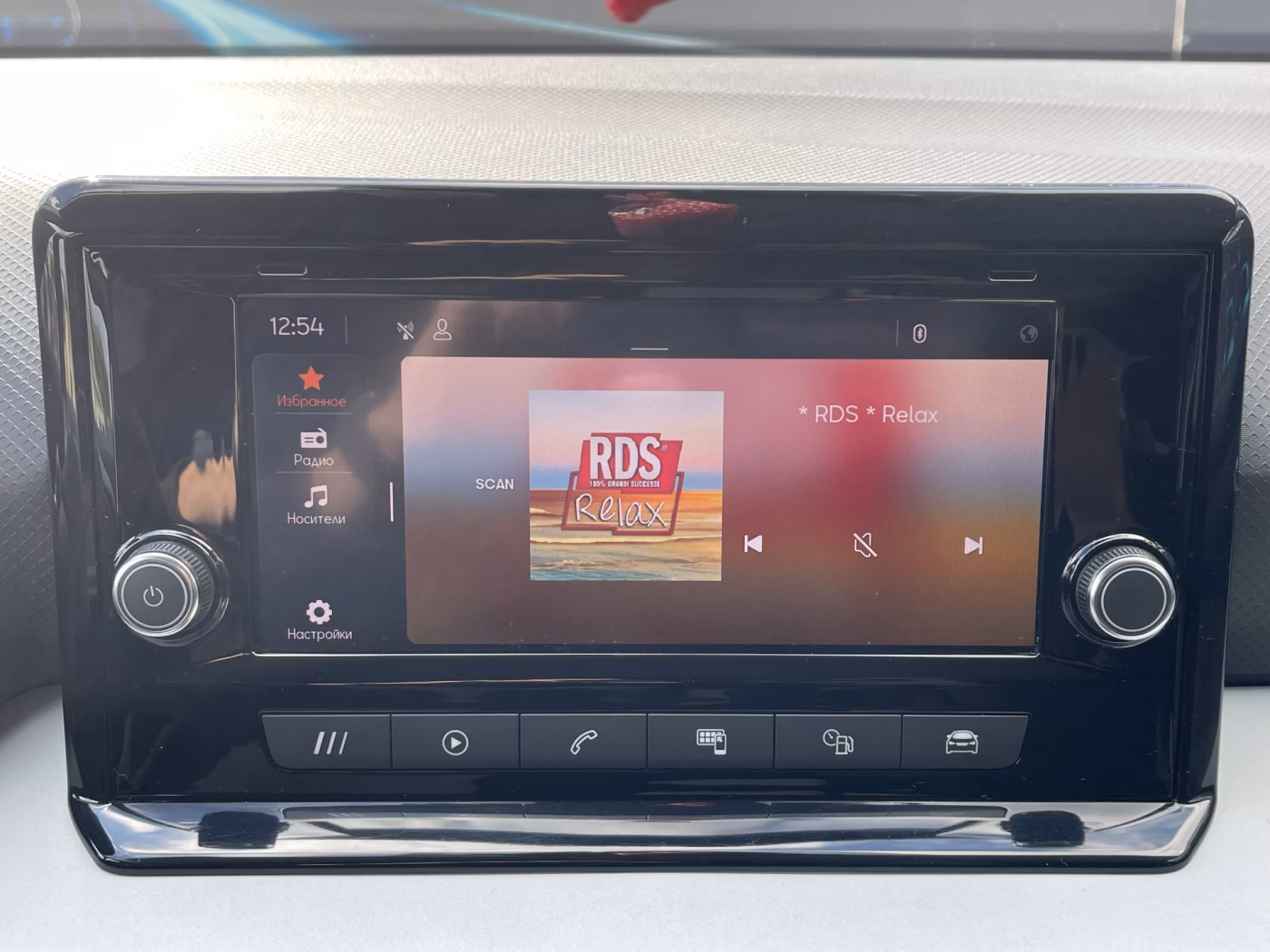 SEAT Arona фото 17