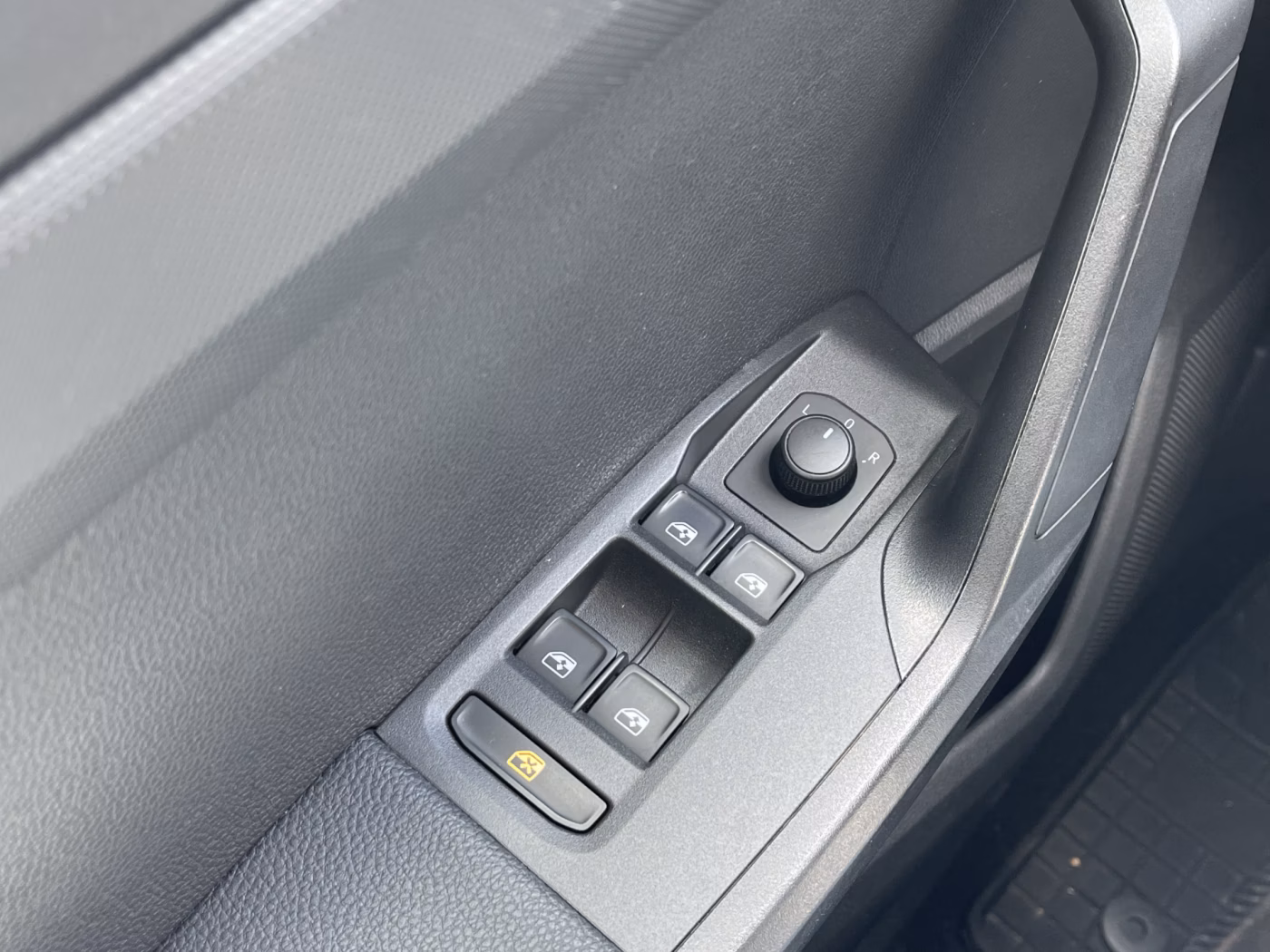 SEAT Arona фото 19