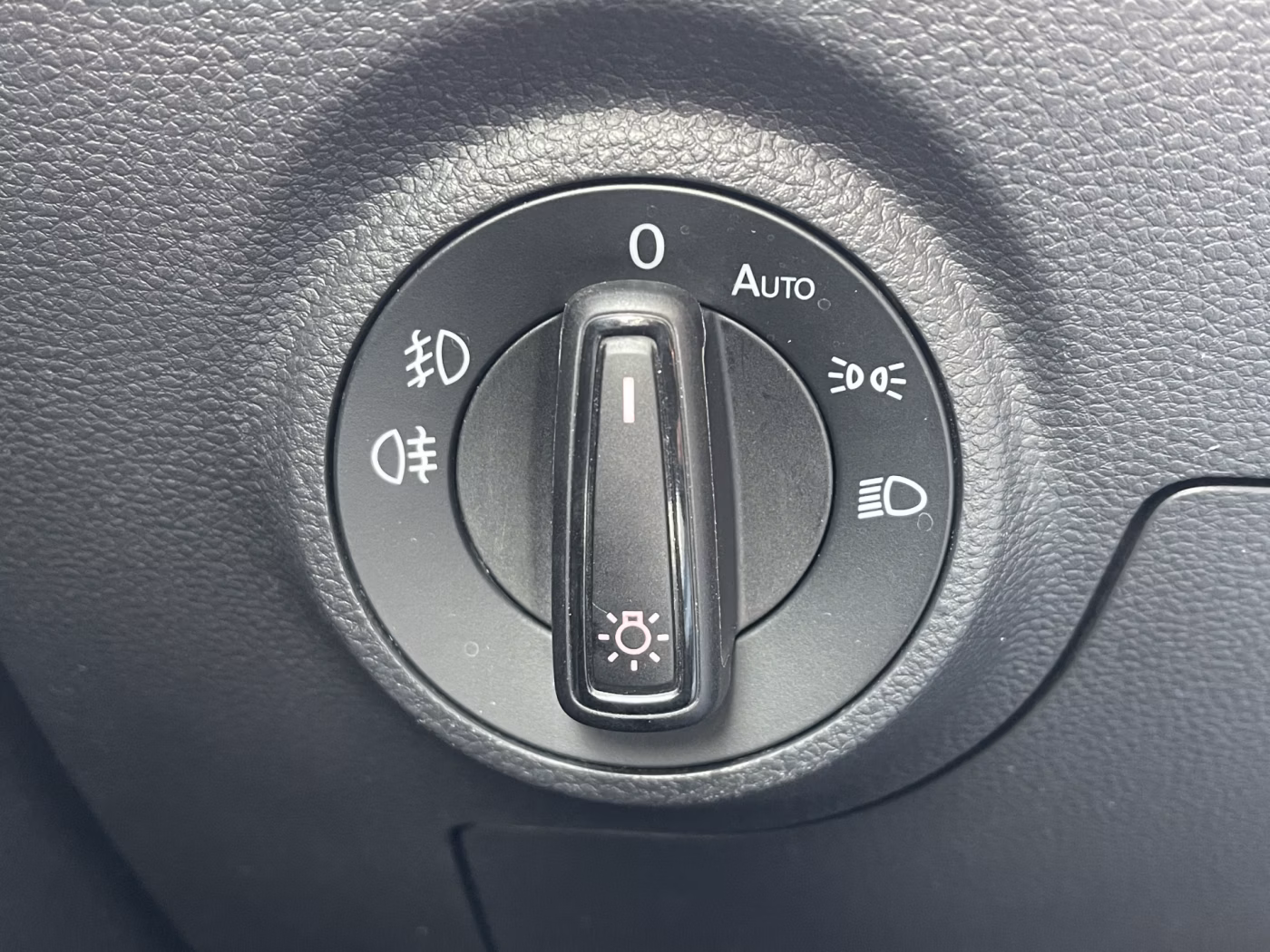 SEAT Arona фото 20