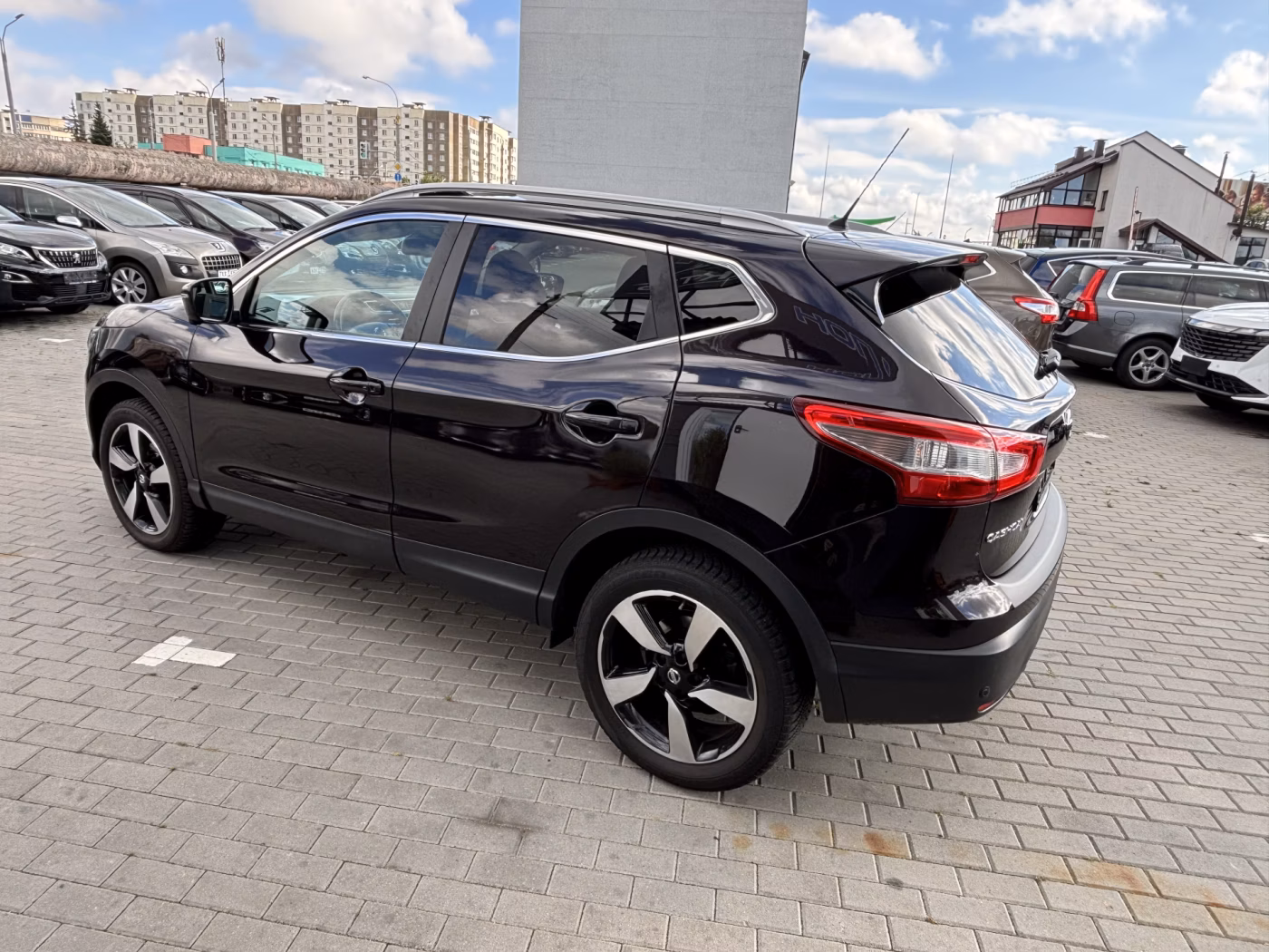 Nissan Qashqai фото 8