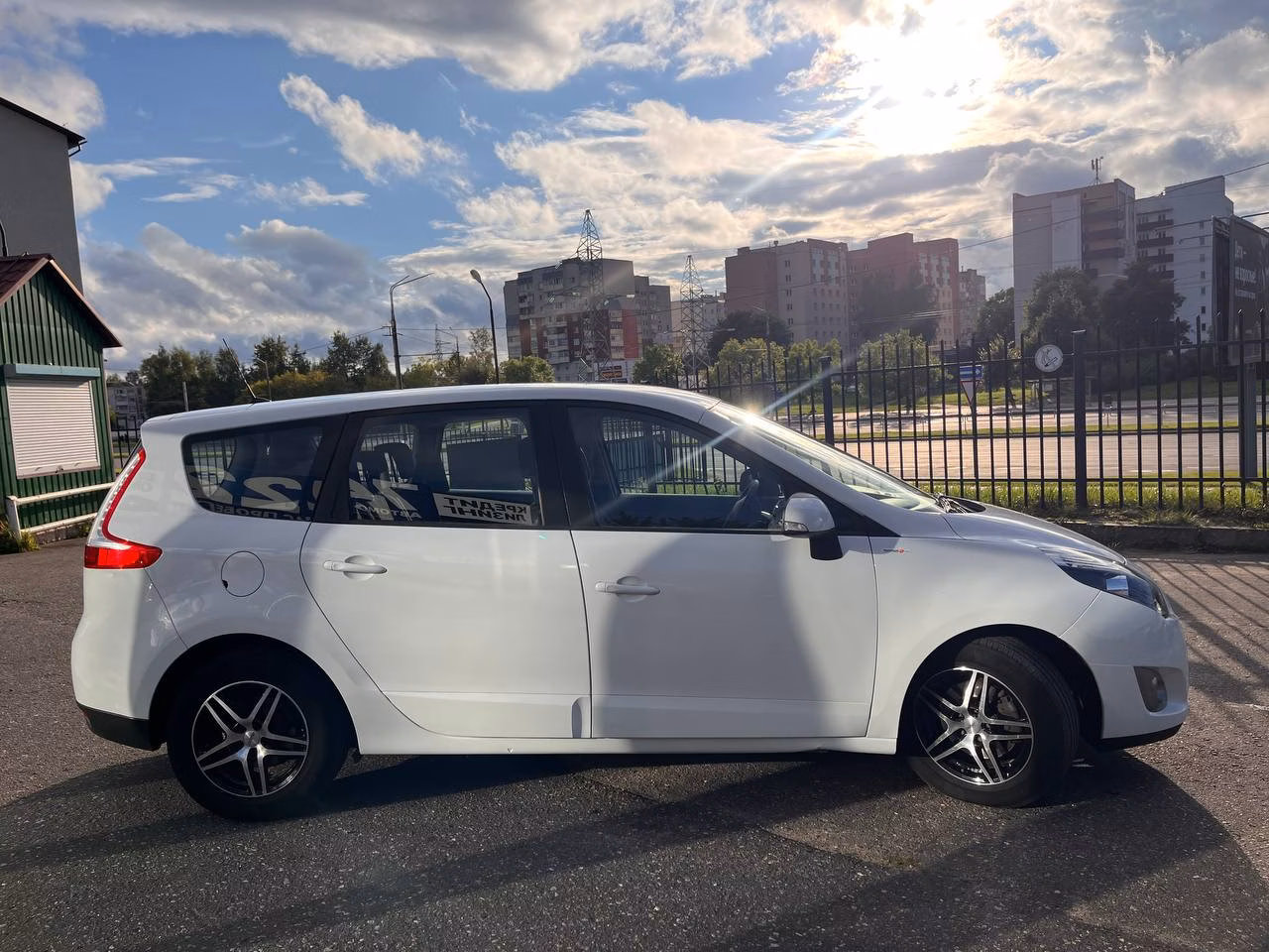 Renault Scenic фото 4