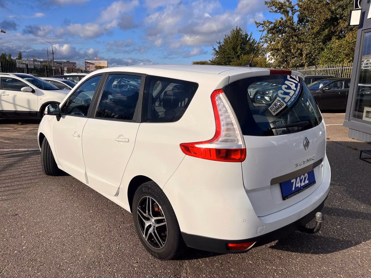 Renault Scenic фото 7