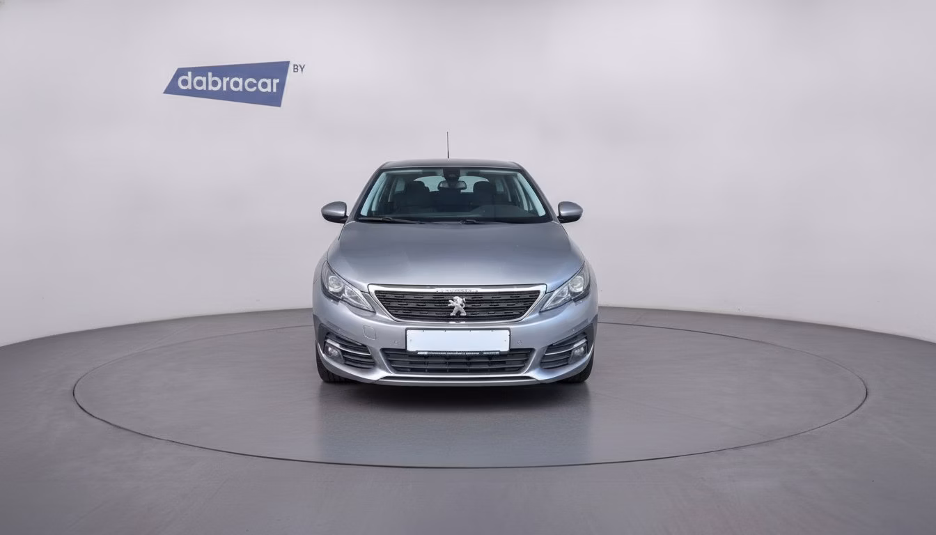 Peugeot 308 фото 2