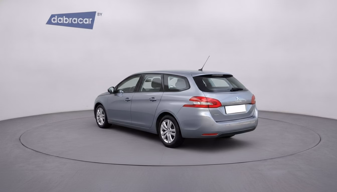 Peugeot 308 фото 7