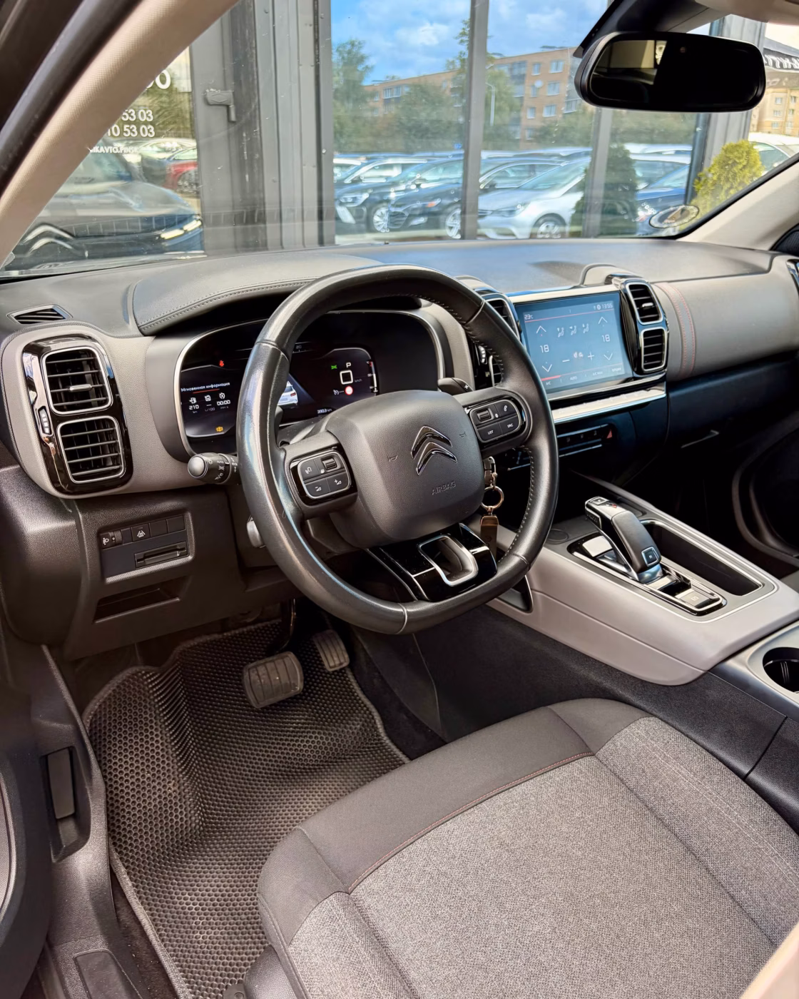 Citroen C5 Aircross фото 11