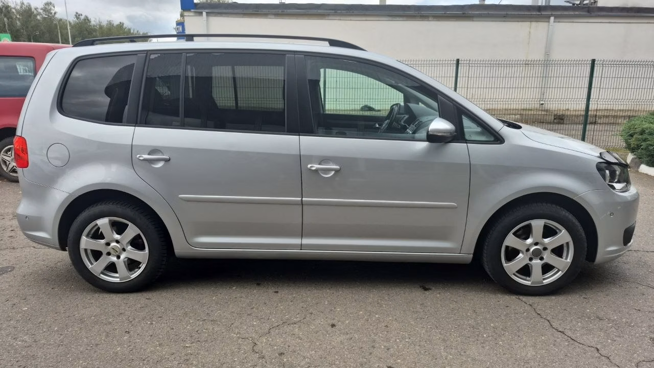 Volkswagen Touran фото 4