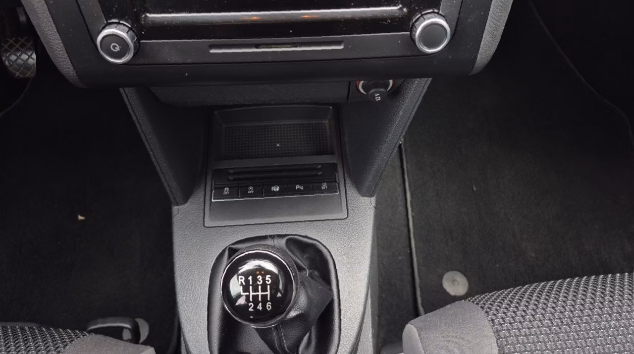 Volkswagen Touran фото 12