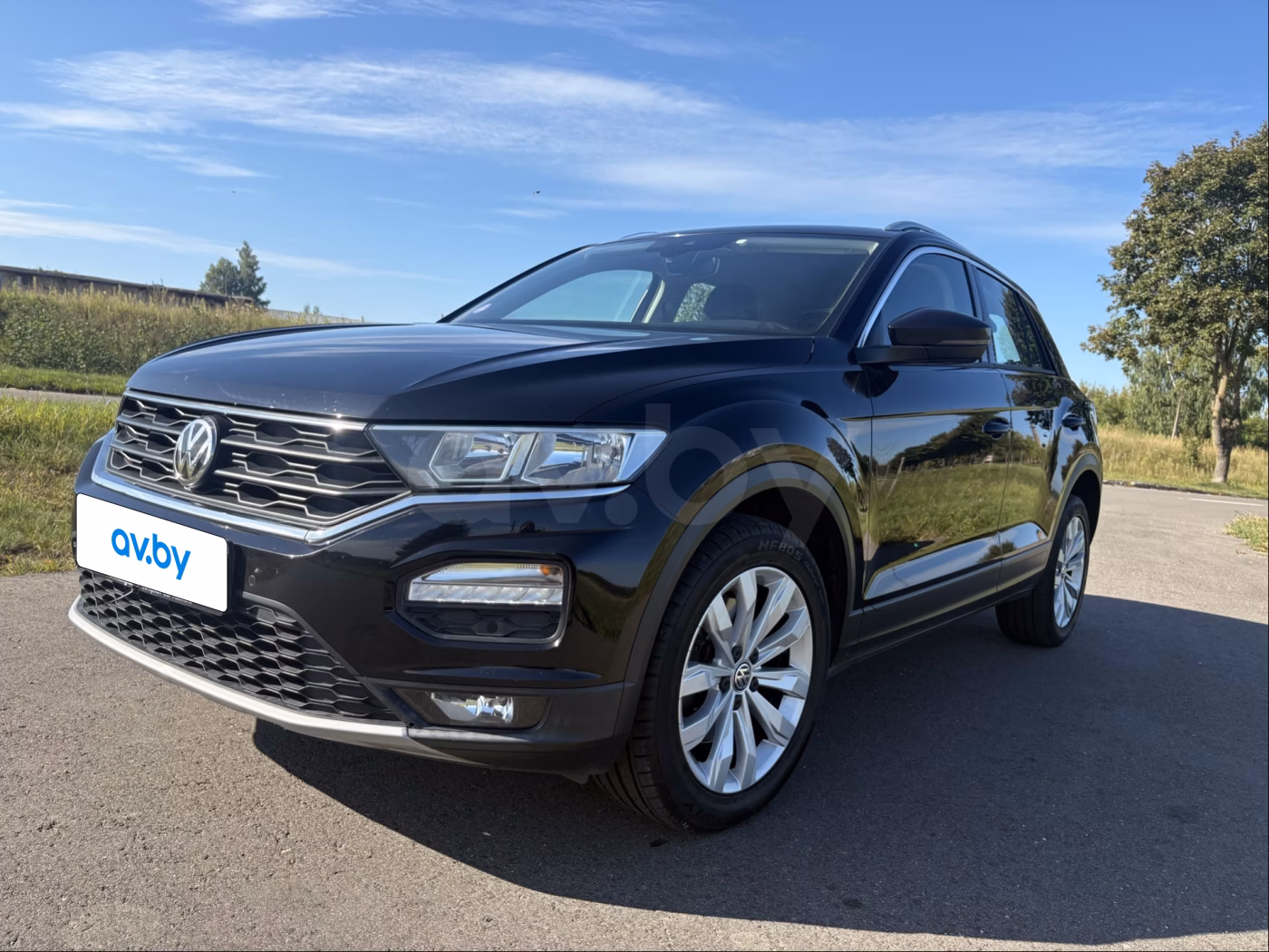 Volkswagen T-Roc фото 6