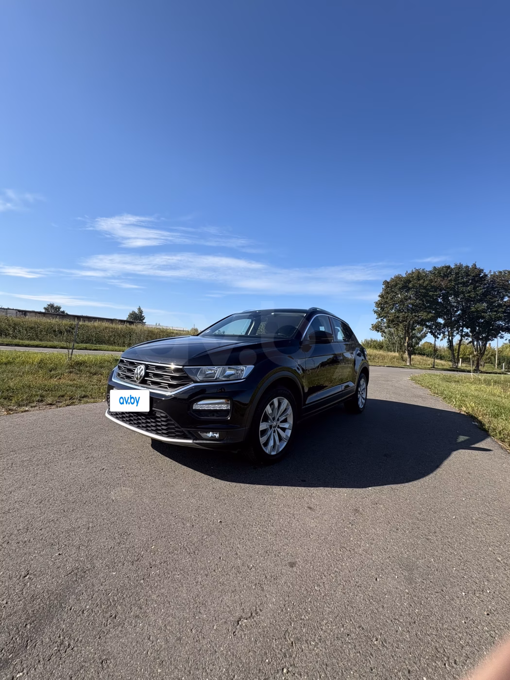 Volkswagen T-Roc фото 12
