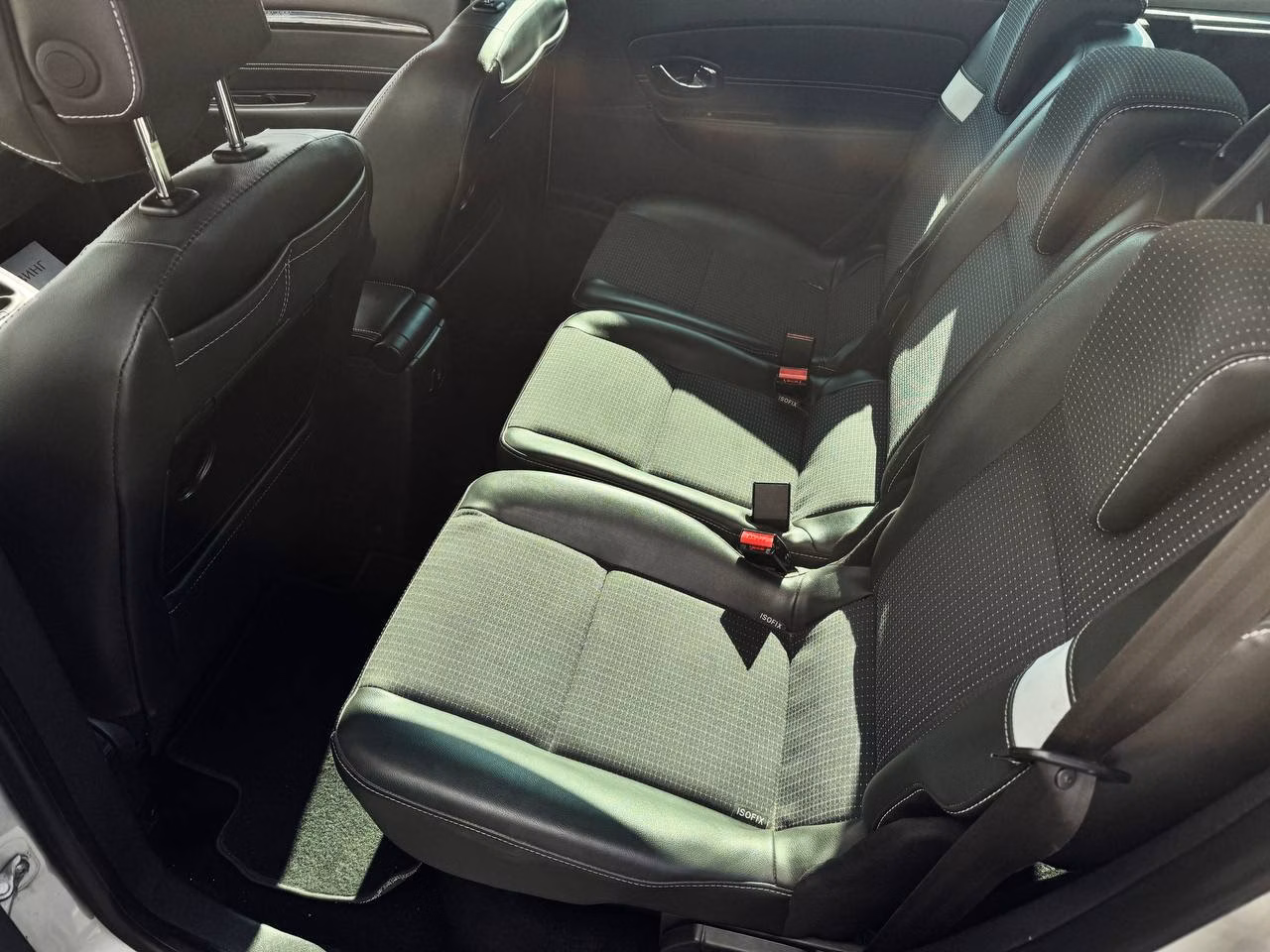 Renault Scenic фото 9