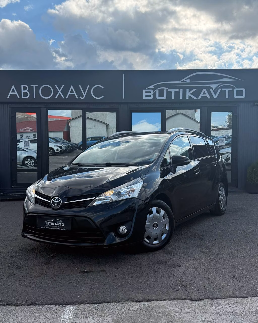 Toyota Verso фото 3