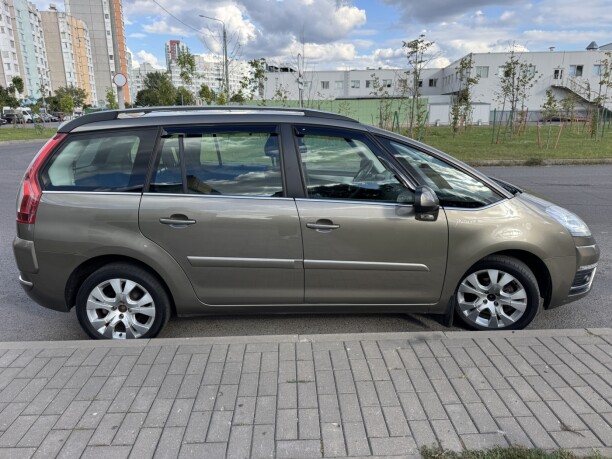 Citroen C4 Grand Picasso фото 4