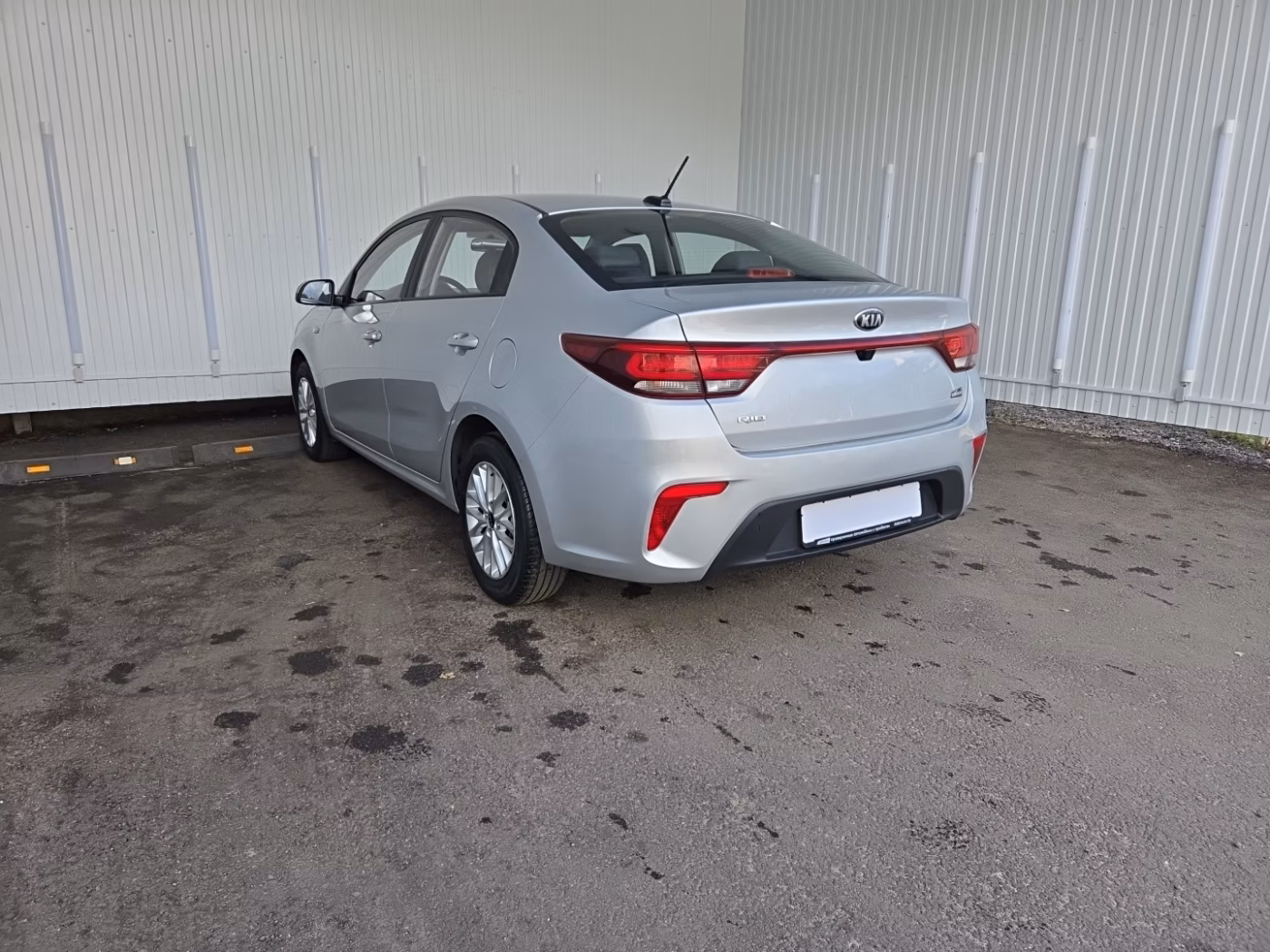 Kia Rio фото 7