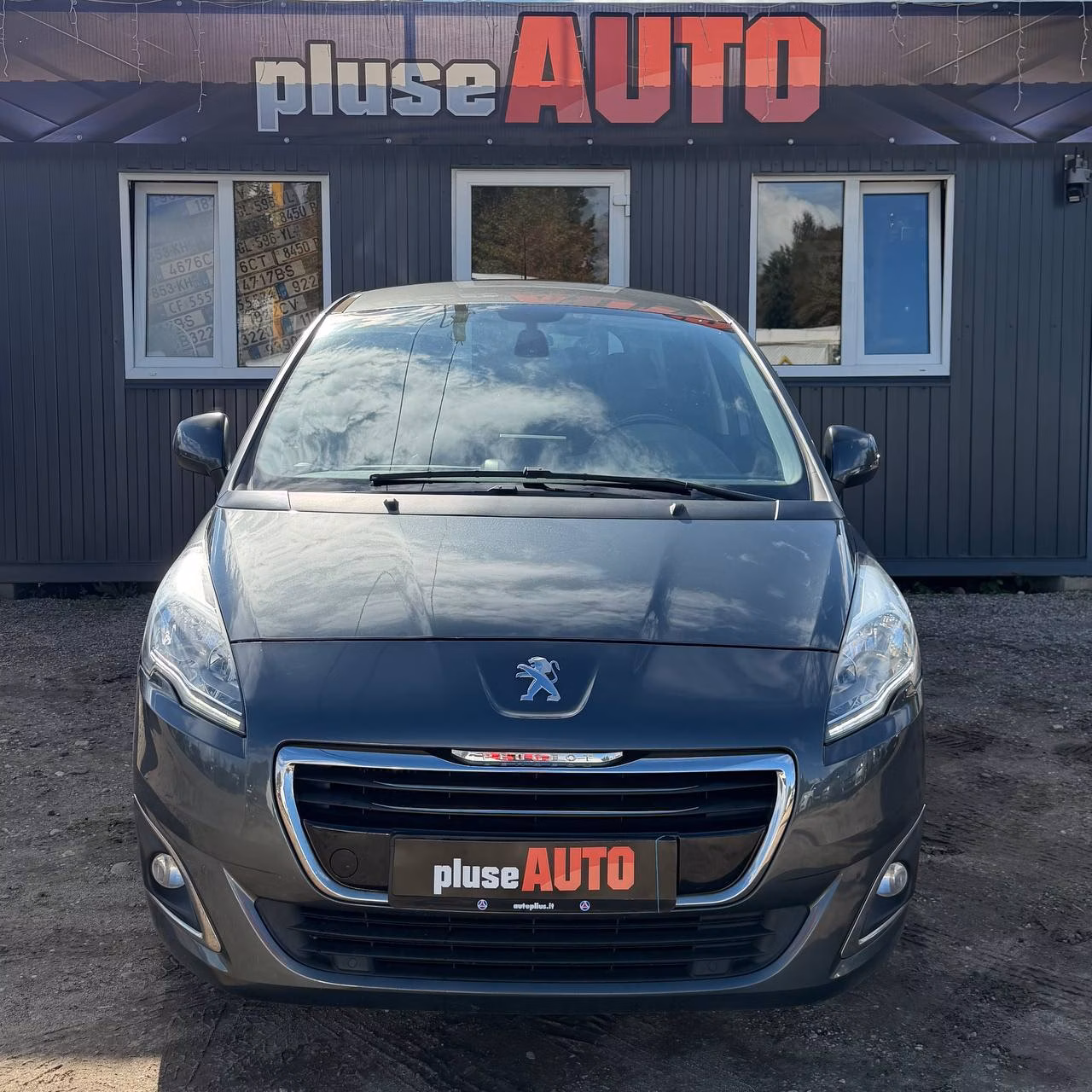 Peugeot 5008 фото 3