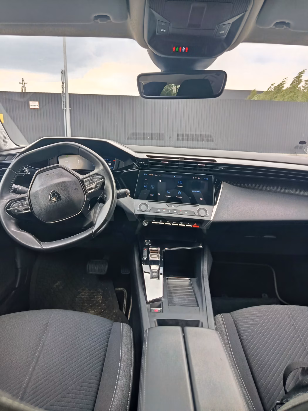 Peugeot 308 фото 16