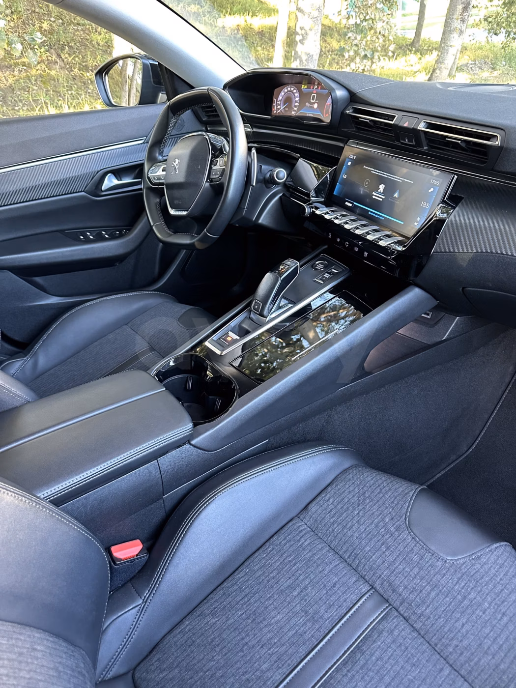 Peugeot 508 фото 13