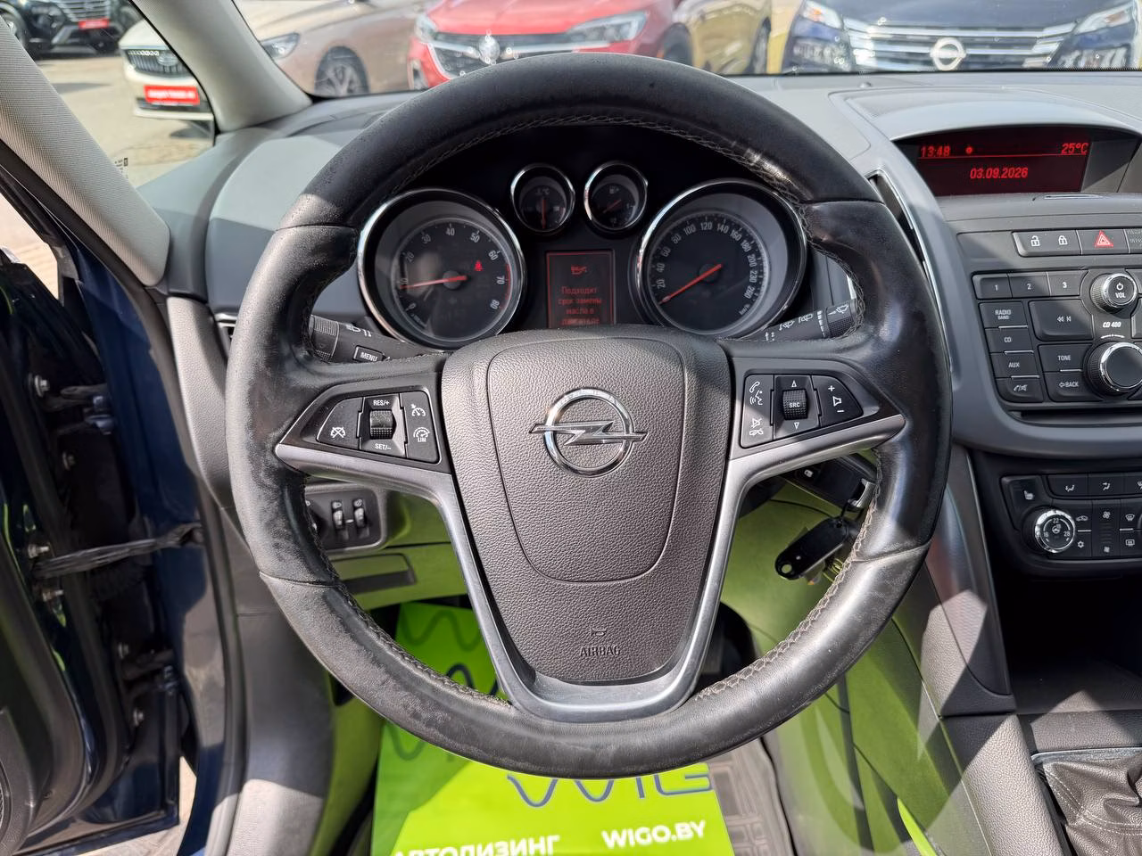 Opel Zafira фото 10