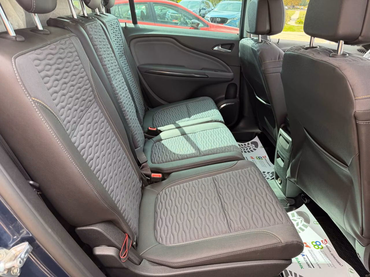 Opel Zafira фото 18