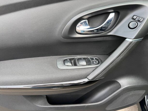 Renault Kadjar фото 16