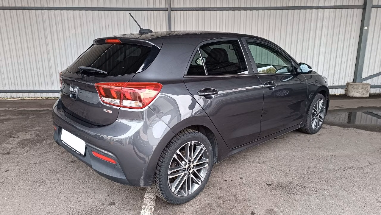 Kia Rio фото 5