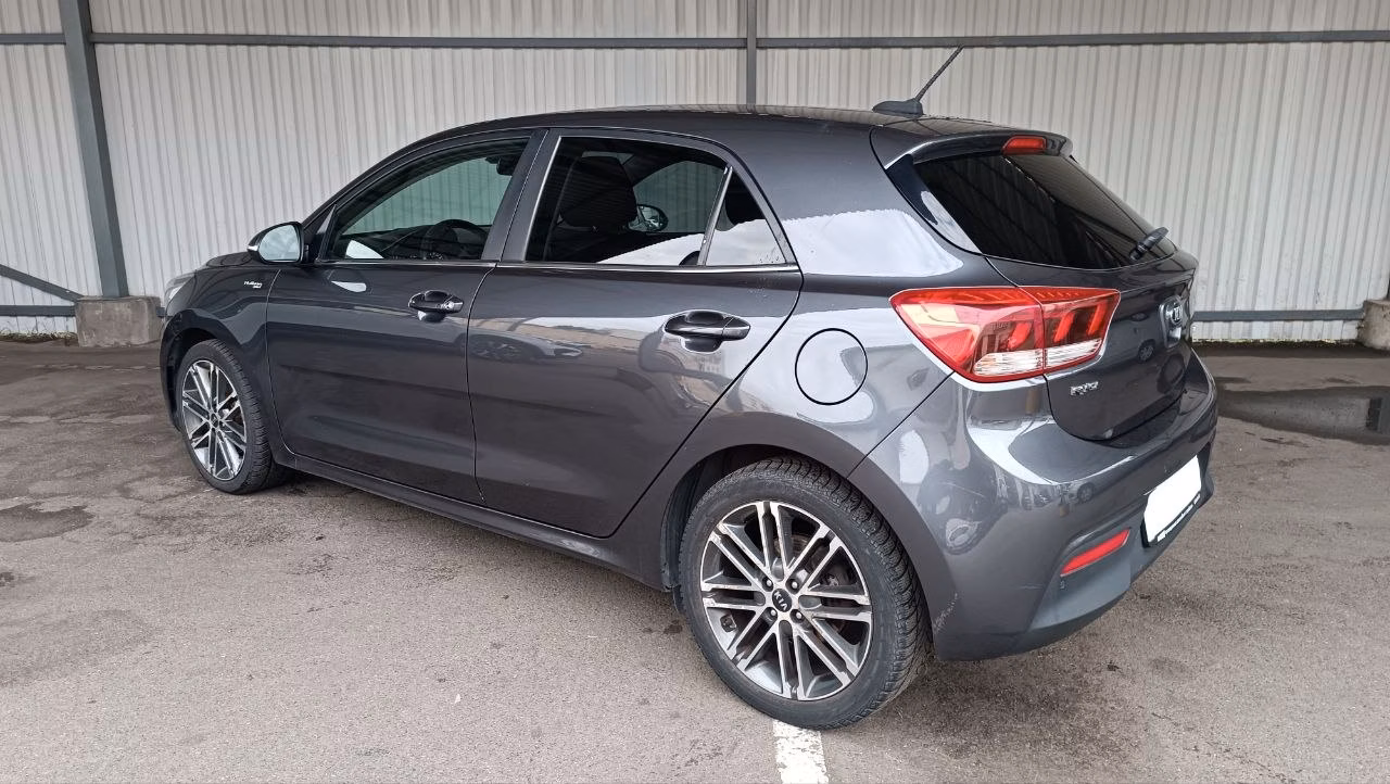 Kia Rio фото 7