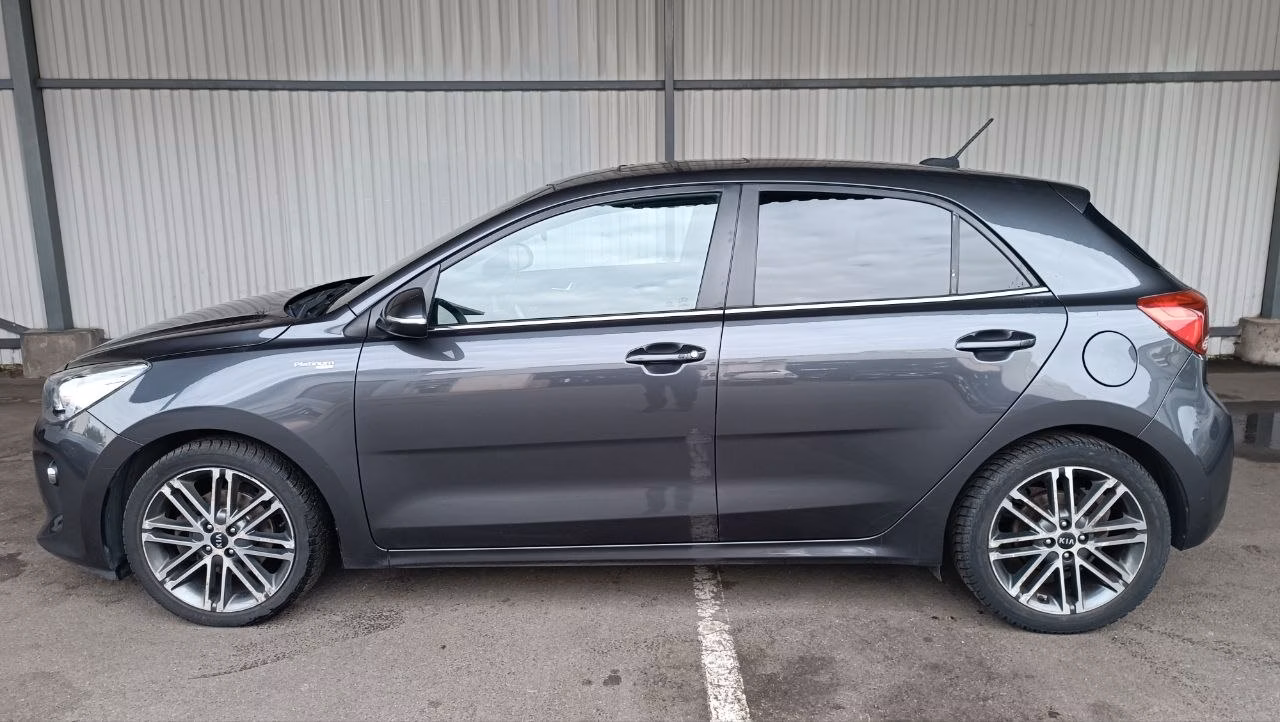 Kia Rio фото 8