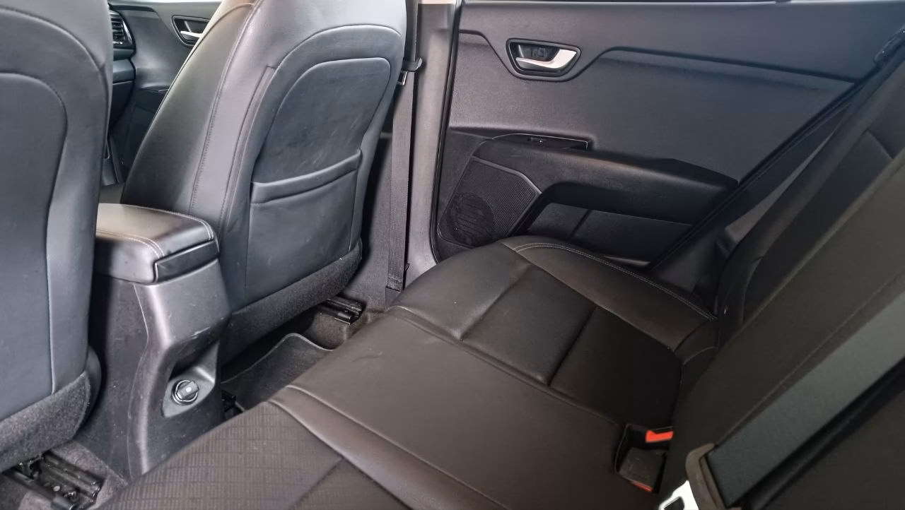 Kia Rio фото 13