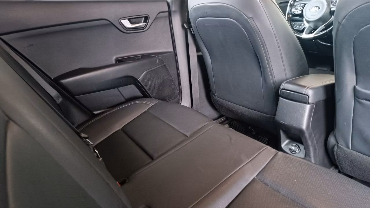 Kia Rio фото 14