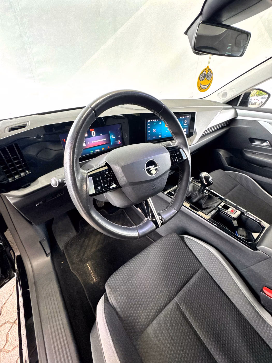 Opel Astra фото 9