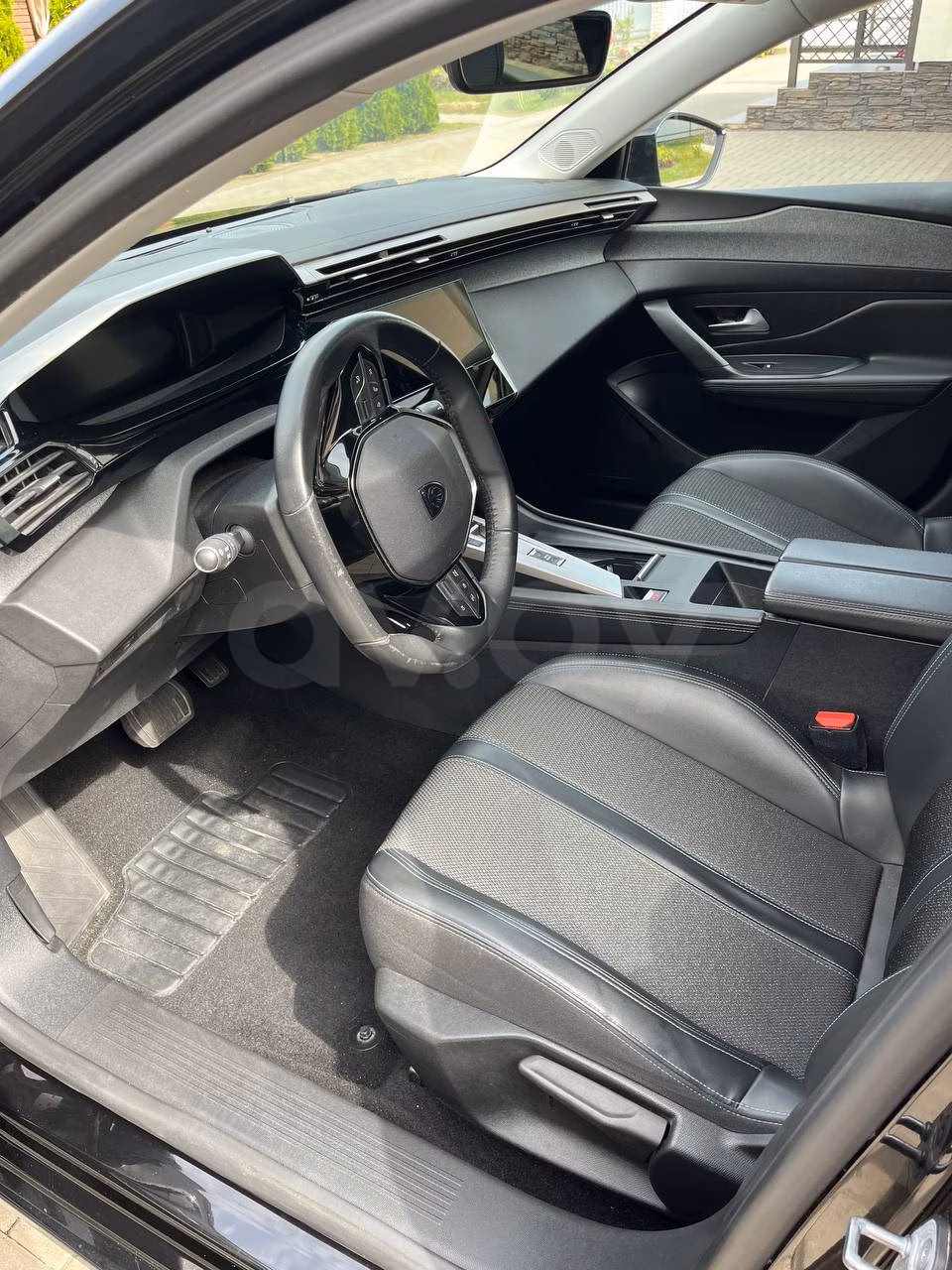 Peugeot 308 фото 14
