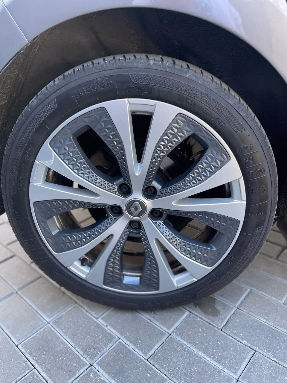 Renault Grand Scenic фото 18