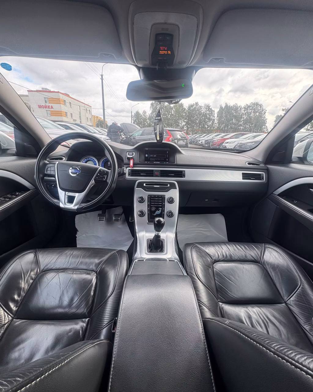 Volvo V70 фото 9