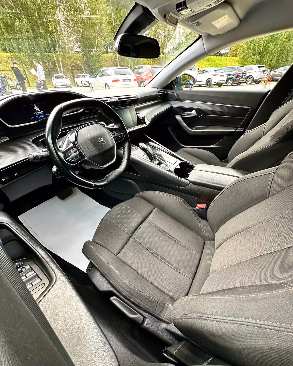Peugeot 508 фото 9