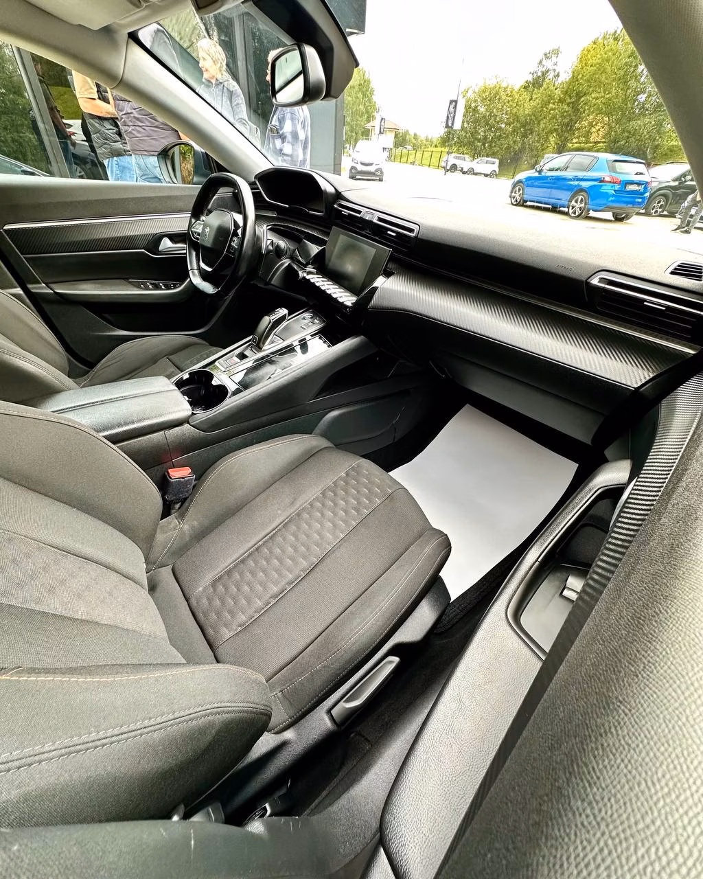Peugeot 508 фото 11