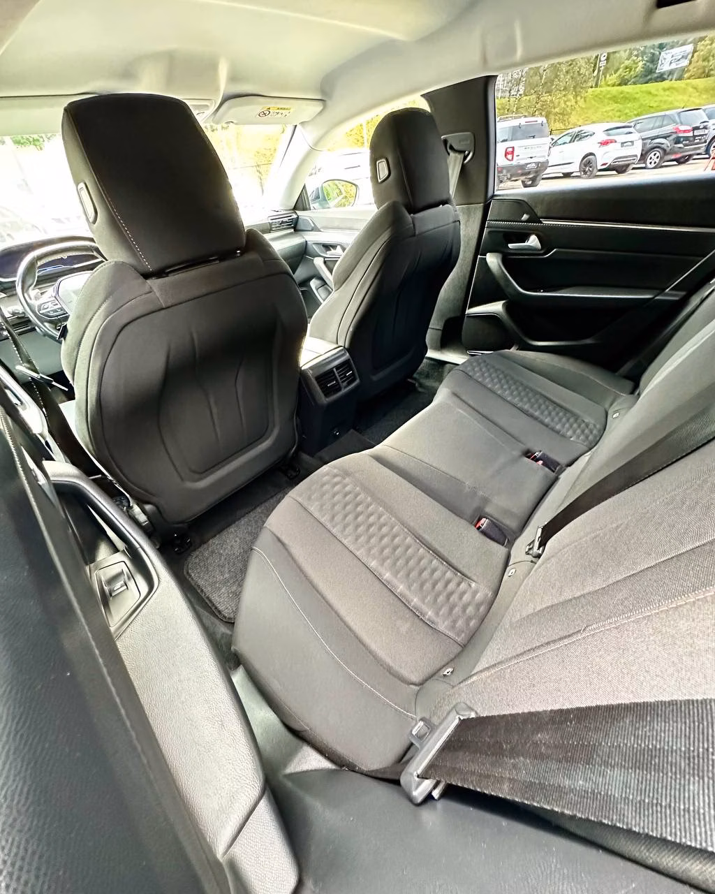 Peugeot 508 фото 12