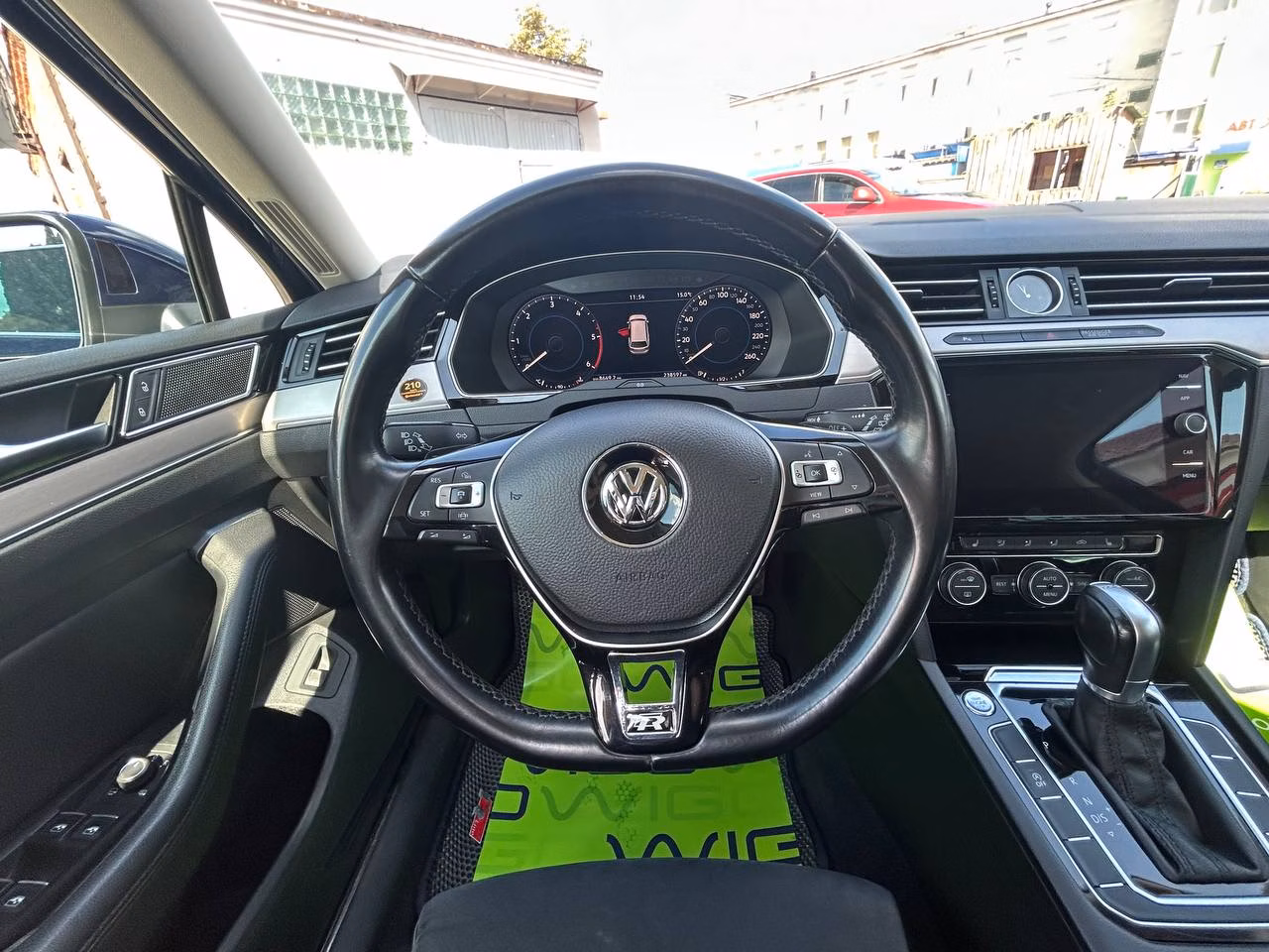 Volkswagen Passat фото 12